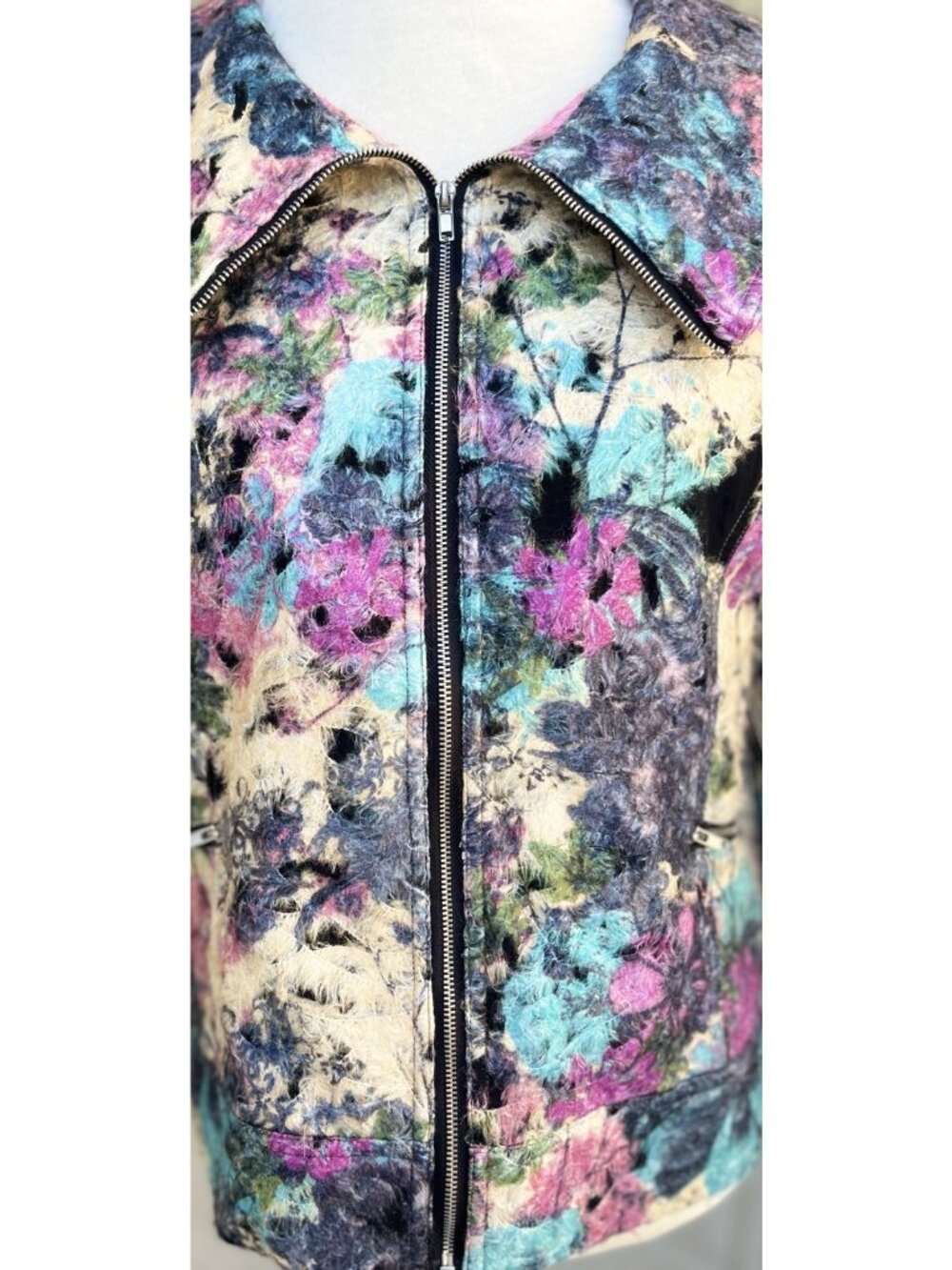 Vintage City Girl Nancy Bolen Fuzzy Floral Jacket - Picture 4 of 15